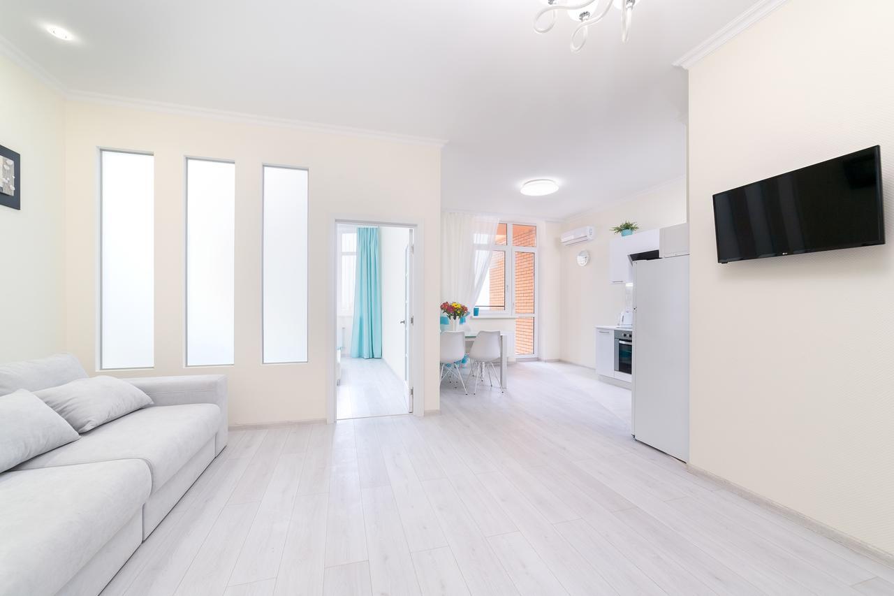 Family Apartments Aquamarine Of Arcadia Odesa Exterior foto